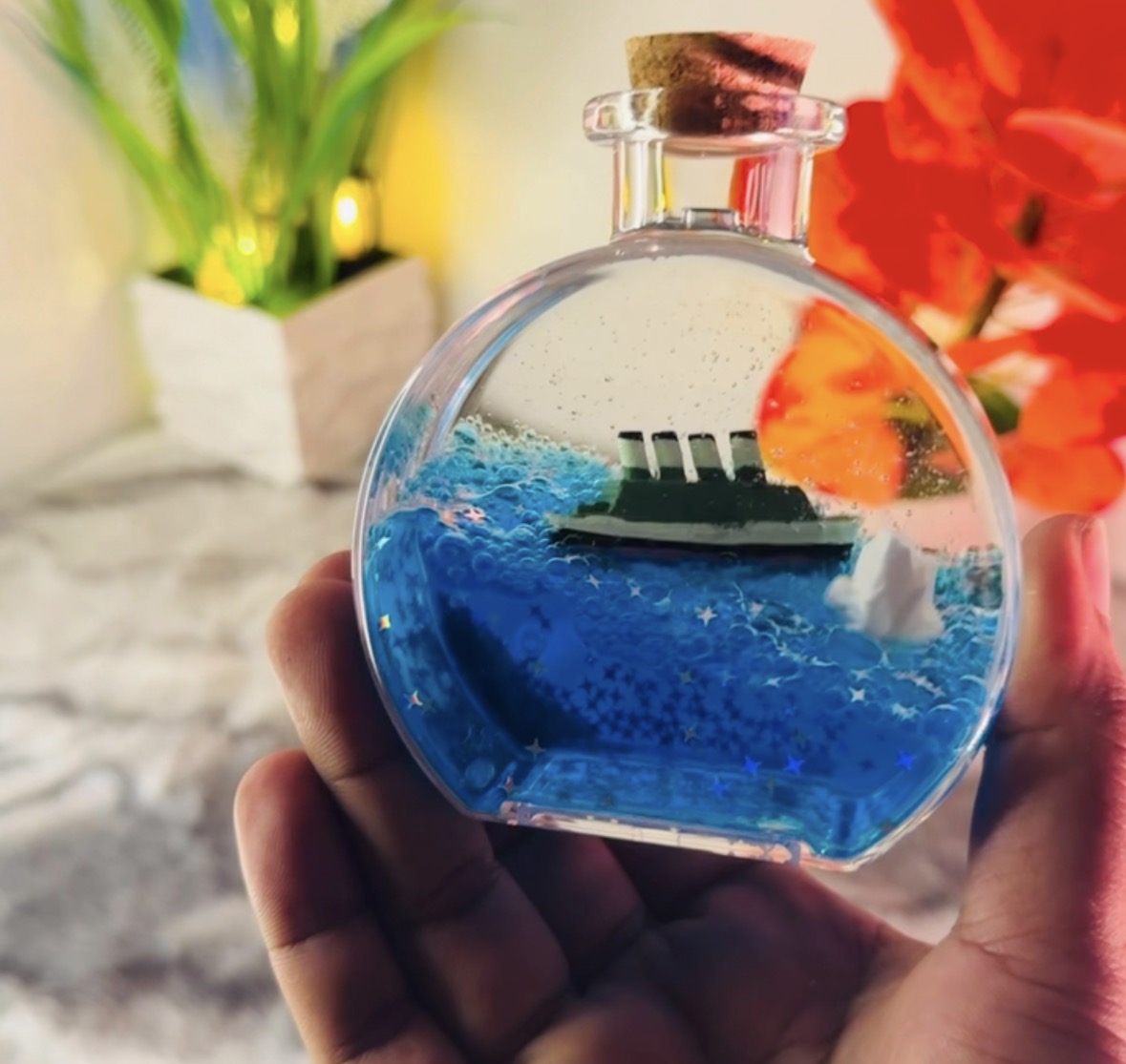 Ocean Ship Hourglass Ornament – Decorative Desk Stress Relief Toy