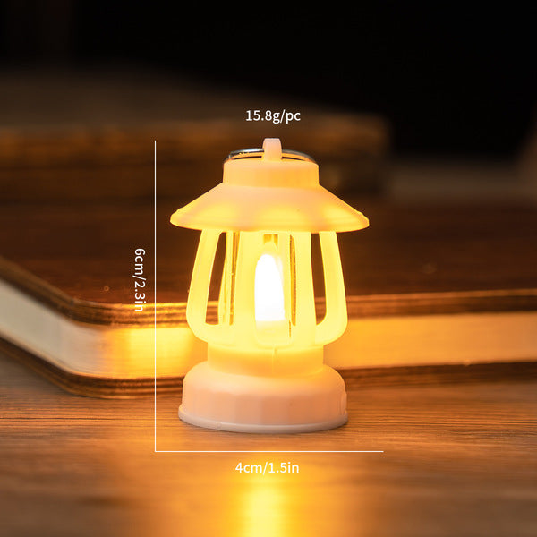 Vintage LED Candle Lantern – Mini Hanging Decorative Light